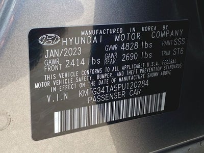 2023 Genesis G70 2.0T