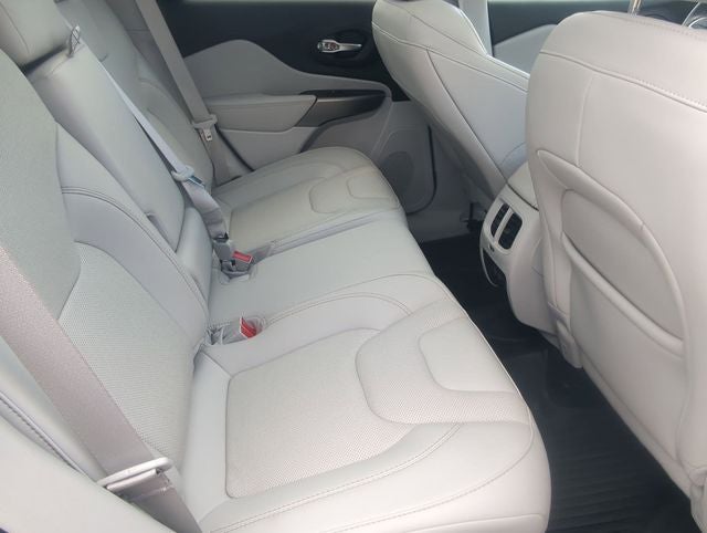 2022 Jeep Cherokee Latitude Lux 4x4