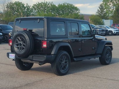 2025 Jeep Wrangler 4-Door Summit 4x4