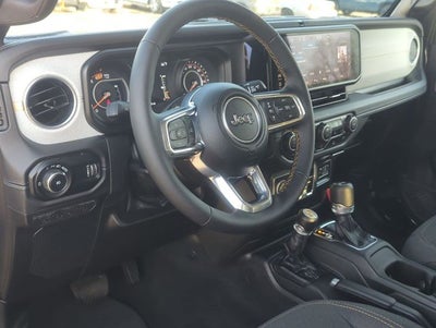 2025 Jeep Wrangler 4-Door Sahara 4x4