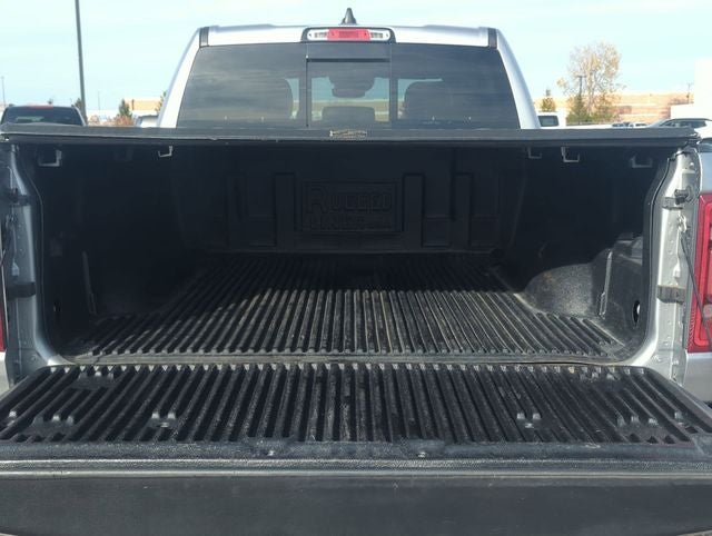 2021 RAM 1500 Laramie Crew Cab 4x4 5'7' Box