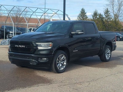2019 RAM 1500 Laramie Crew Cab 4x4 5'7' Box