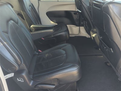 2021 Chrysler Pacifica Touring L AWD