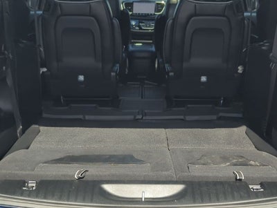 2025 Chrysler Pacifica Limited AWD