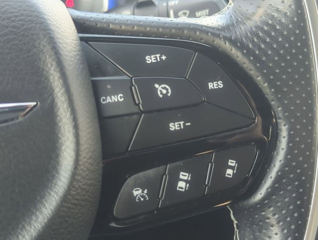 2021 Chrysler Pacifica Limited AWD