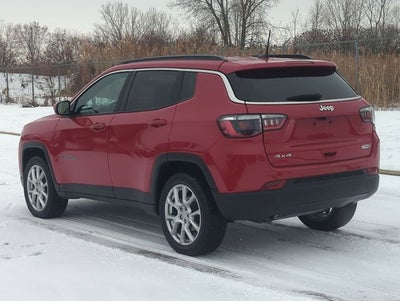 2023 Jeep Compass Latitude Lux FWD