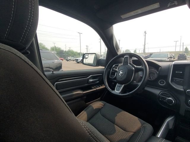 2020 RAM 1500 Big Horn Crew Cab 4x4 5'7" Box