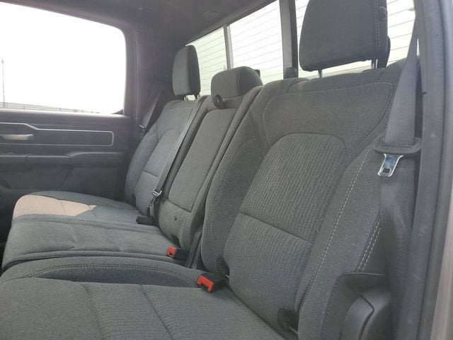 2020 RAM 1500 Big Horn Crew Cab 4x4 5'7" Box