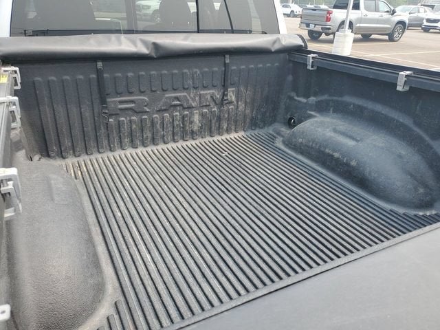 2020 RAM 1500 Big Horn Crew Cab 4x4 5'7" Box