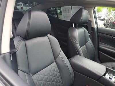 2023 Nissan Maxima Platinum