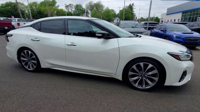 2023 Nissan Maxima Platinum