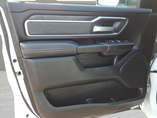 2021 RAM 1500 Big Horn Crew Cab 4x4 5'7" Box
