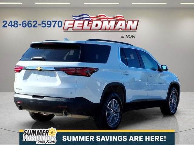 2023 Chevrolet Traverse LT Cloth