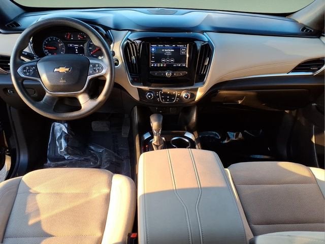 2022 Chevrolet Traverse LS