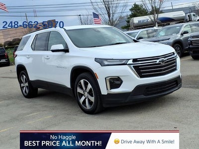 2023 Chevrolet Traverse LT Leather