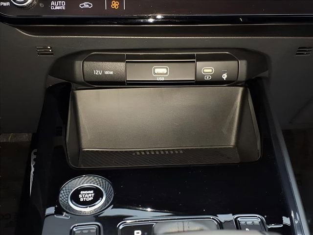 2024 Kia Niro EX Touring