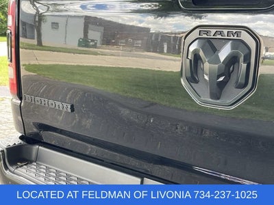 2019 RAM 1500 Big Horn/Lone Star Crew Cab 4x4 5'7" Box