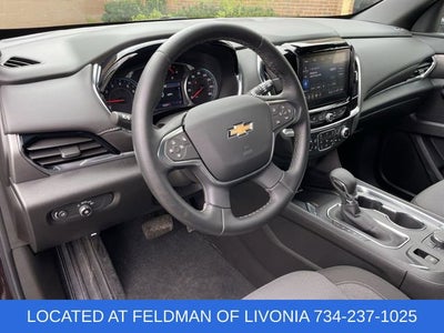 2023 Chevrolet Traverse LT Cloth