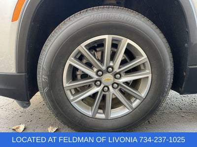 2023 Chevrolet Traverse LT Cloth