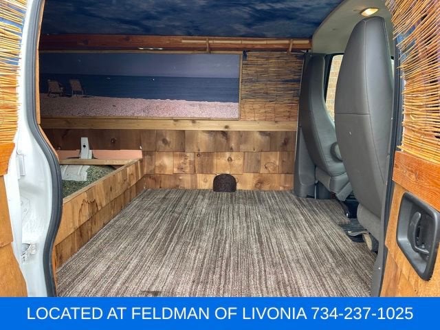 2015 GMC Savana Cargo 2500 2500 Regular Wheelbase Rear-Wheel Drive