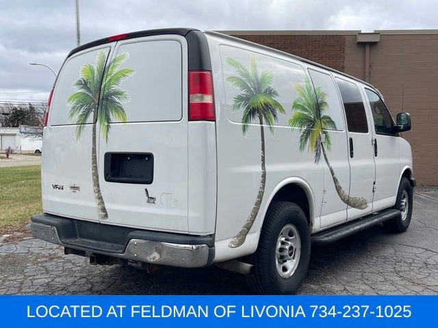 2015 GMC Savana Cargo 2500 2500 Regular Wheelbase Rear-Wheel Drive