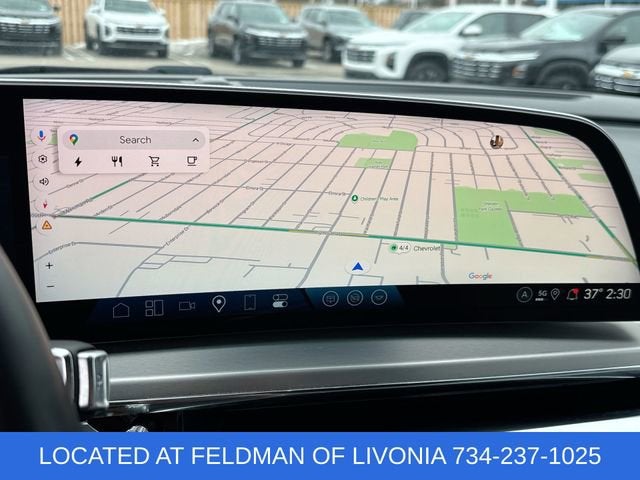 2024 Cadillac LYRIQ Luxury 2