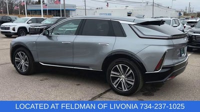 2024 Cadillac LYRIQ Luxury 2