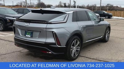 2024 Cadillac LYRIQ Luxury 2