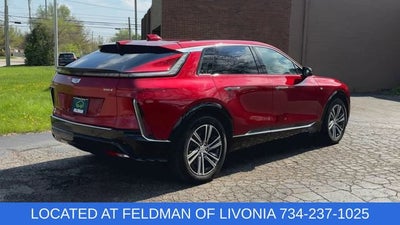 2024 Cadillac LYRIQ Luxury 2