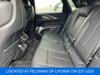 2024 Cadillac LYRIQ Sport 2