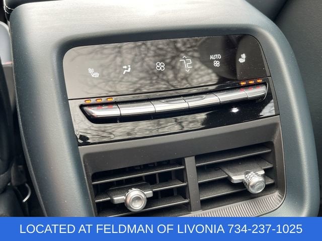 2024 Cadillac LYRIQ Sport 3