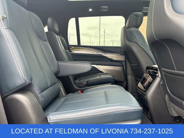2025 Cadillac ESCALADE IQ Luxury 2