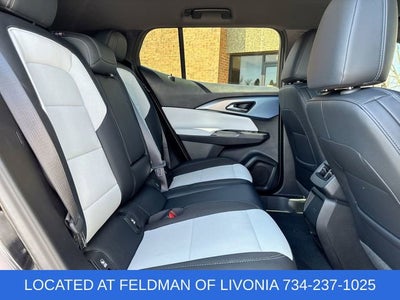 2025 Chevrolet Equinox EV LT