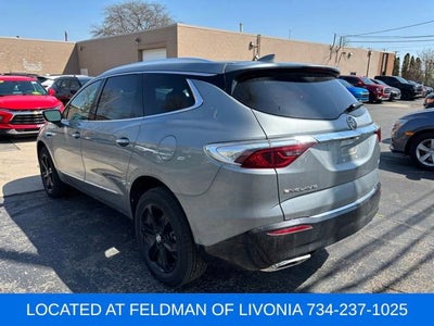 2024 Buick Enclave Essence