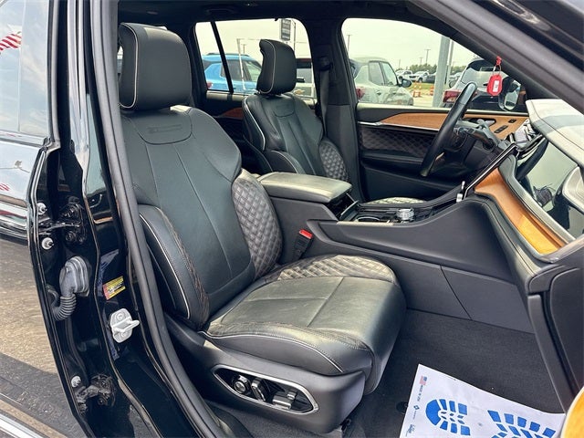 2022 Jeep Grand Cherokee Summit Reserve