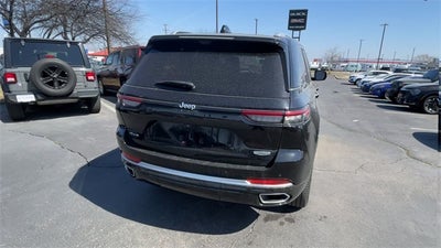 2022 Jeep Grand Cherokee Summit Reserve