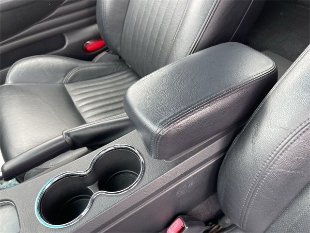 2004 Ford Thunderbird Base