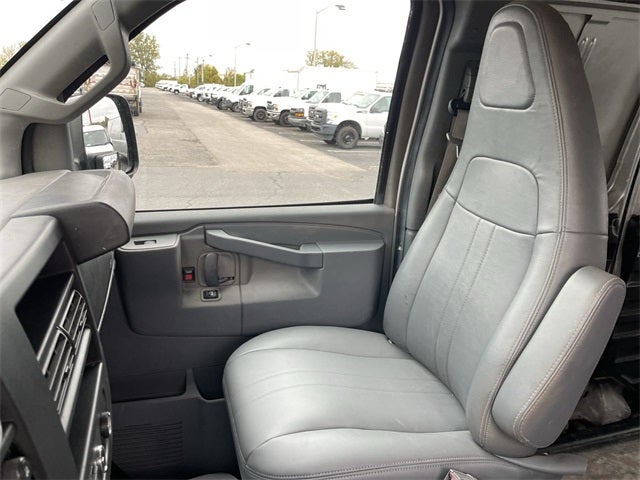 2020 Chevrolet Express 2500 Work Van Cargo