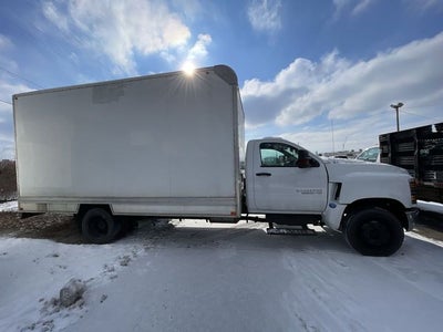 2019 Chevrolet Silverado 5500HD BOX TRUCK