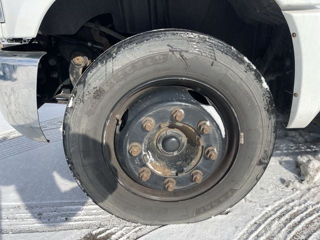 2019 Chevrolet Silverado 5500HD BOX TRUCK