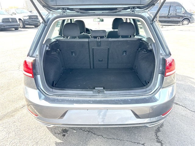 2019 Volkswagen Golf Base