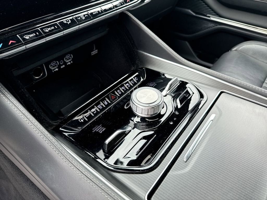 2024 Jeep Grand Wagoneer L Series II