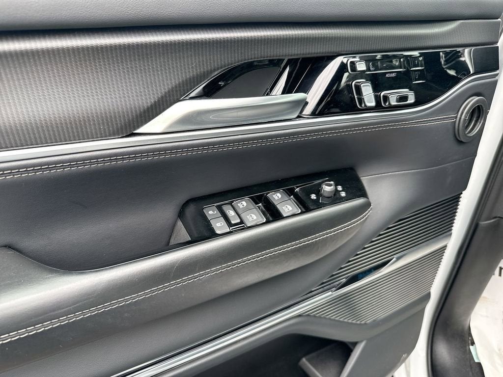 2024 Jeep Grand Wagoneer L Series II