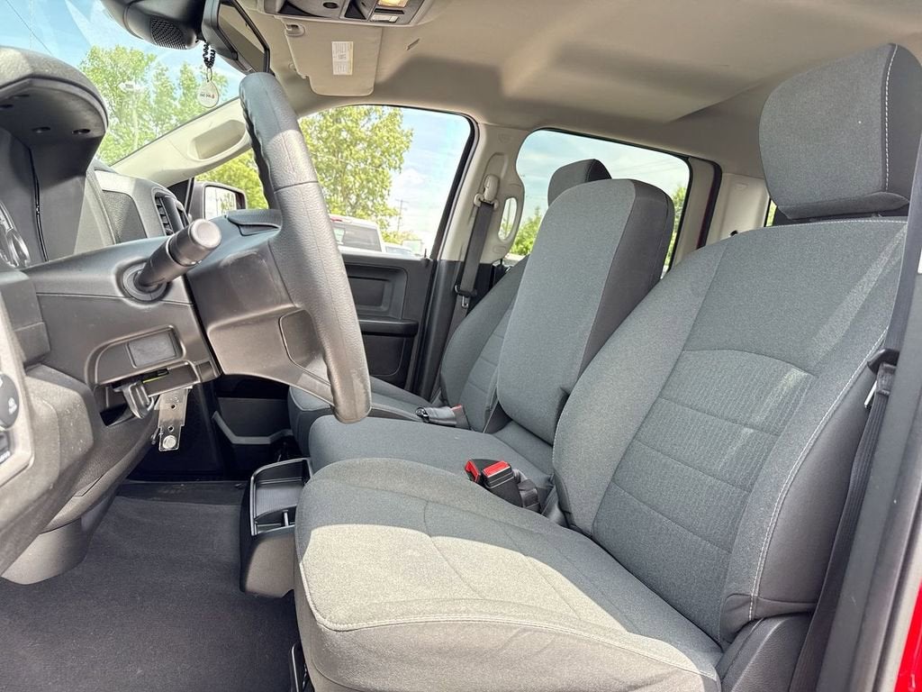 2023 RAM 1500 Classic Express