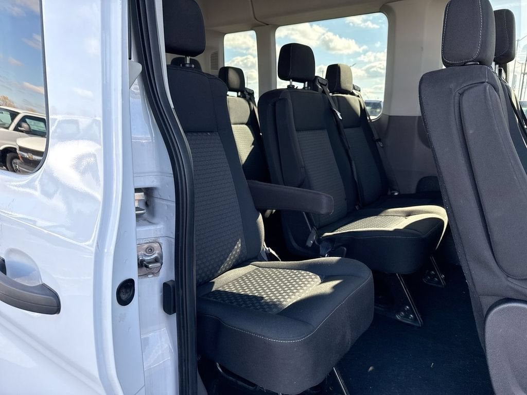 2023 Ford Transit Passenger Wagon XL