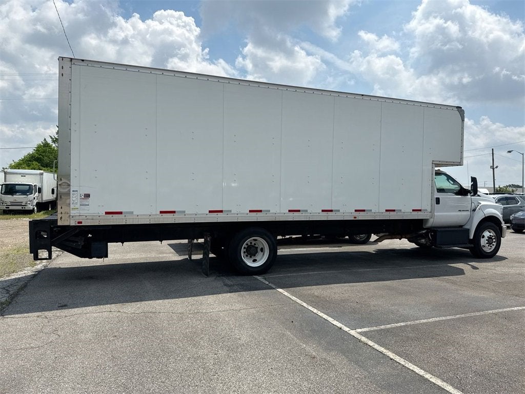 2021 Ford F-750 Straight Frame Base