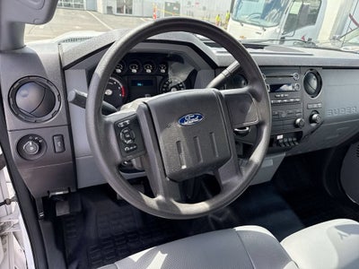 2013 Ford Super Duty F-450 DRW XL