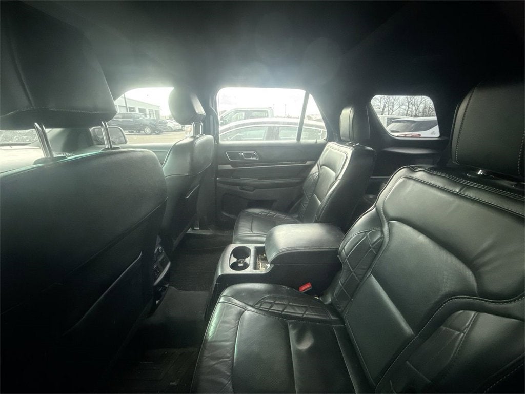 2017 Ford Explorer Platinum