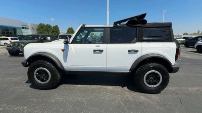 2022 Ford Bronco Base