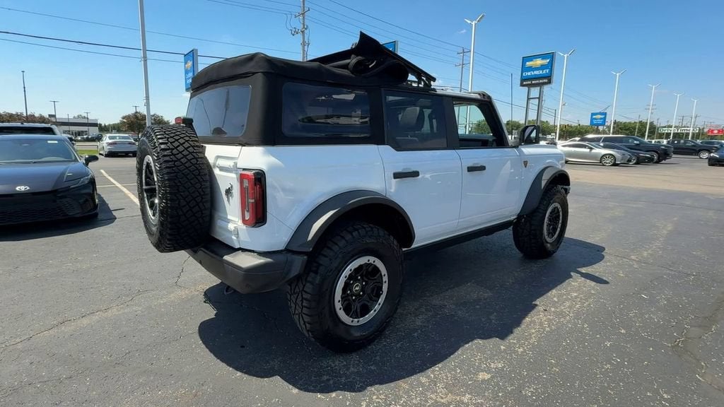 2022 Ford Bronco Base